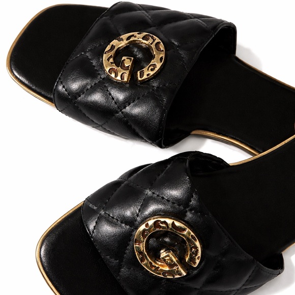 GBG Los Angeles Black Quilted Sandals with Gold Accent - Picture 3 of 3